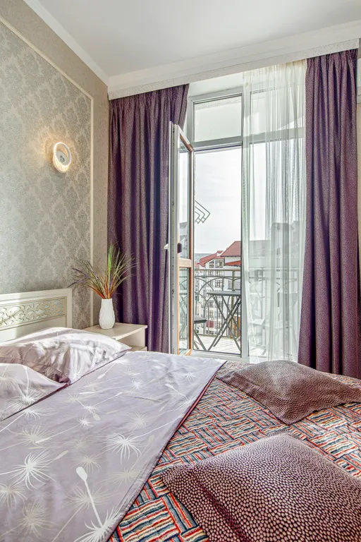 Квартира Просторная двухкомнатная квартира — Геленджик