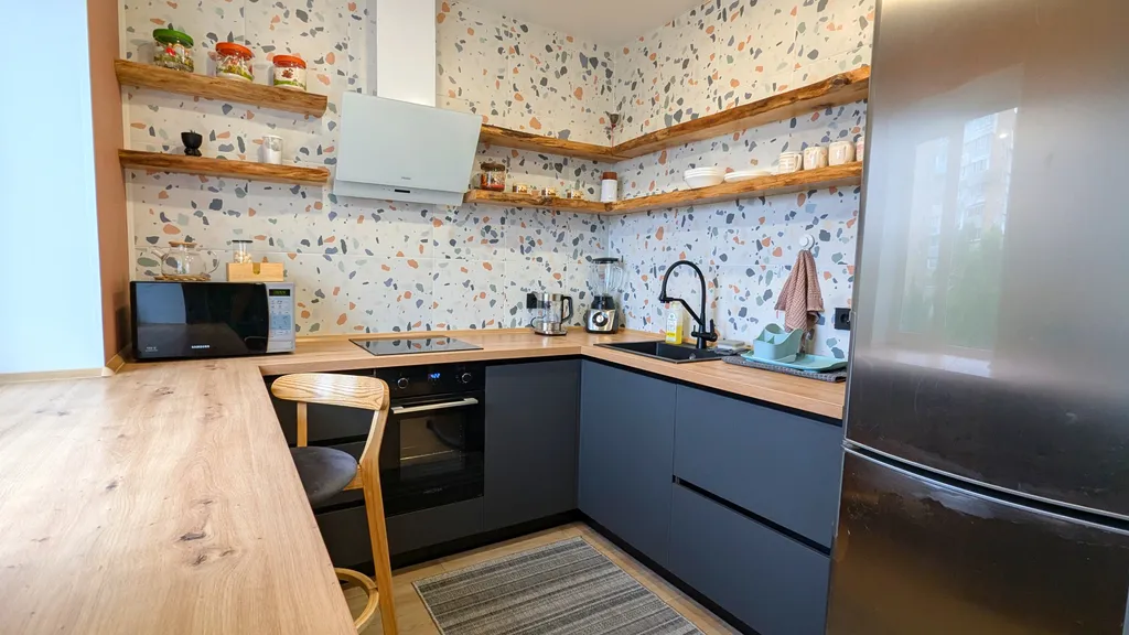 Уютная двухкомнатная квартира у моря