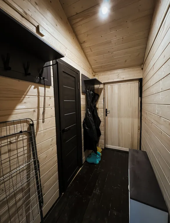 Дом на берегу озера Селигер