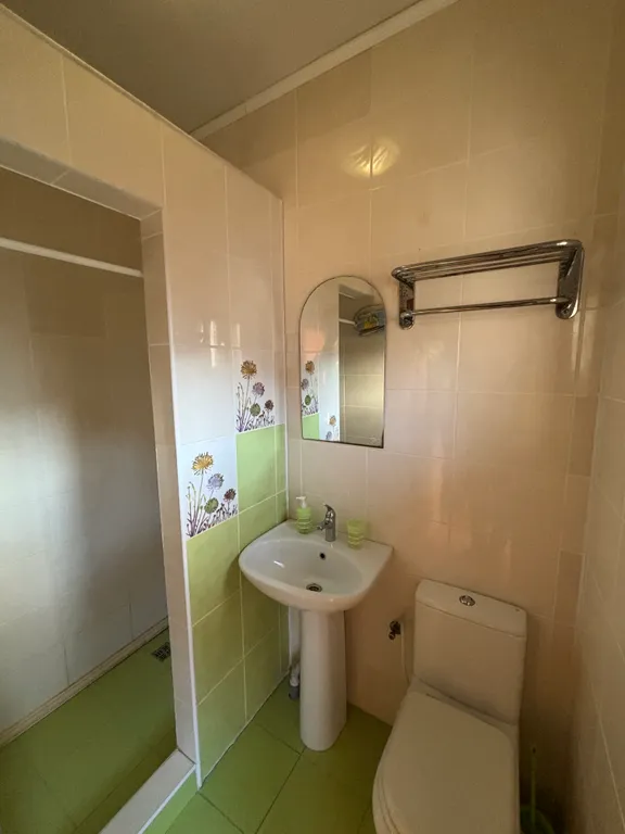 Номер со своей террасой в 150-ти метрах от моря и песчаного пляжа