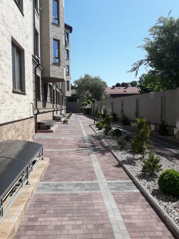 Уютная квартира с камином