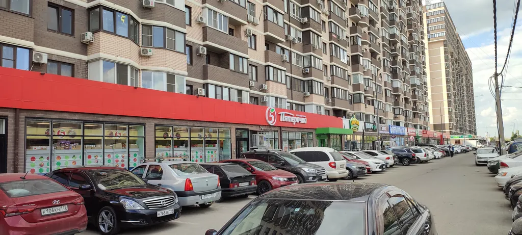 Квартира Уютная квартира-студия с панорамным видом — Краснодар