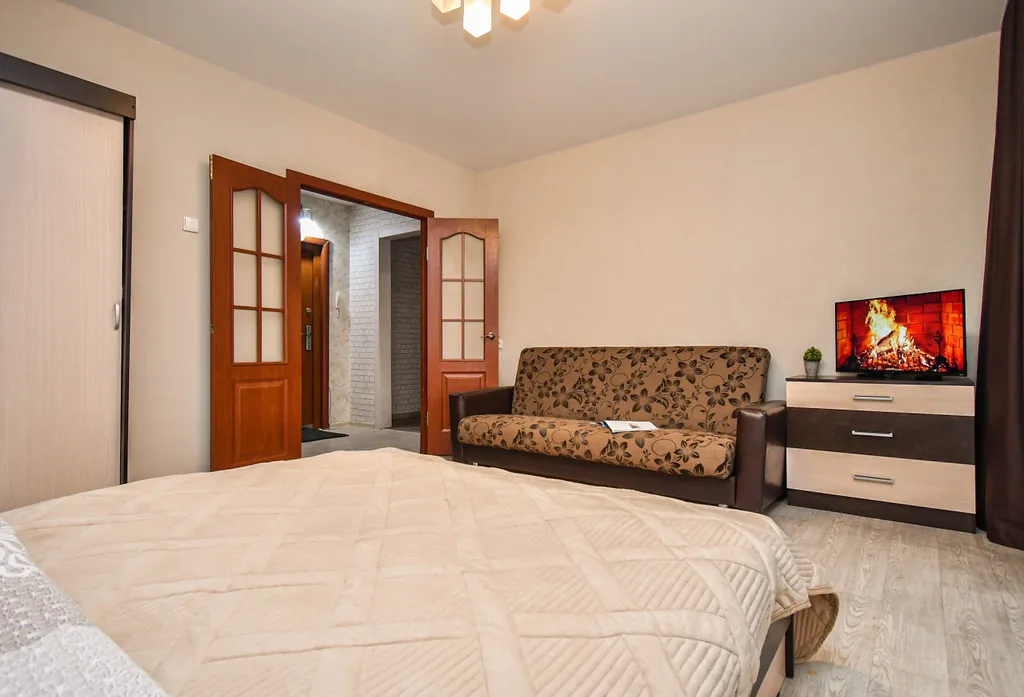 Квартира Просторная квартира возле ТРЦ Планета — Красноярск