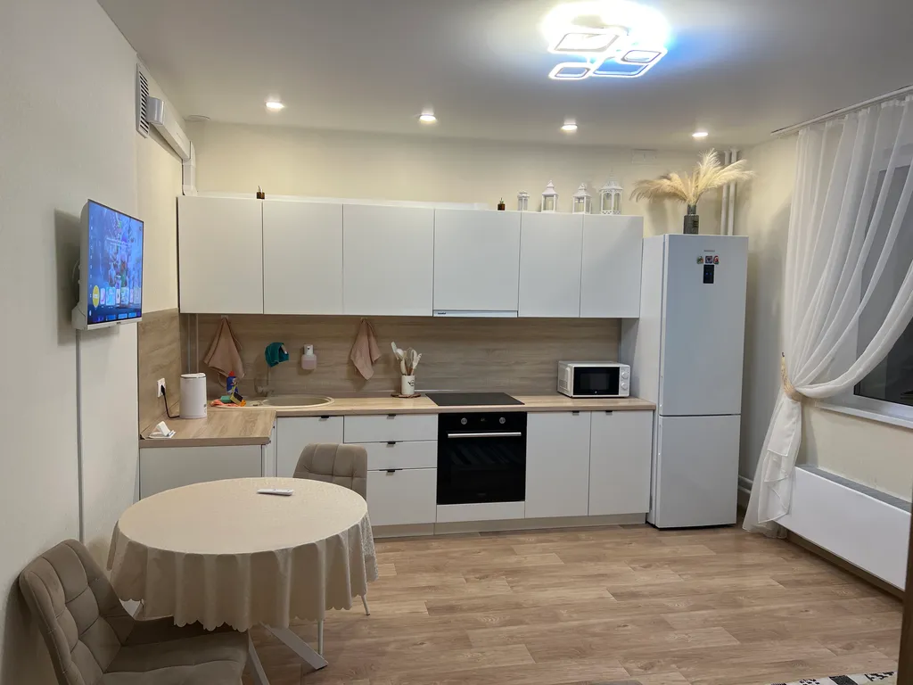 Уютная квартира с красивым видом из окон на реку — аренда посуточно в Ханты-Мансийск