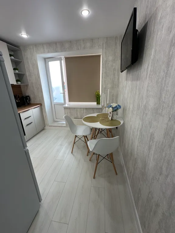 Уютная, светлая квартира c прекрасным видом на Неву