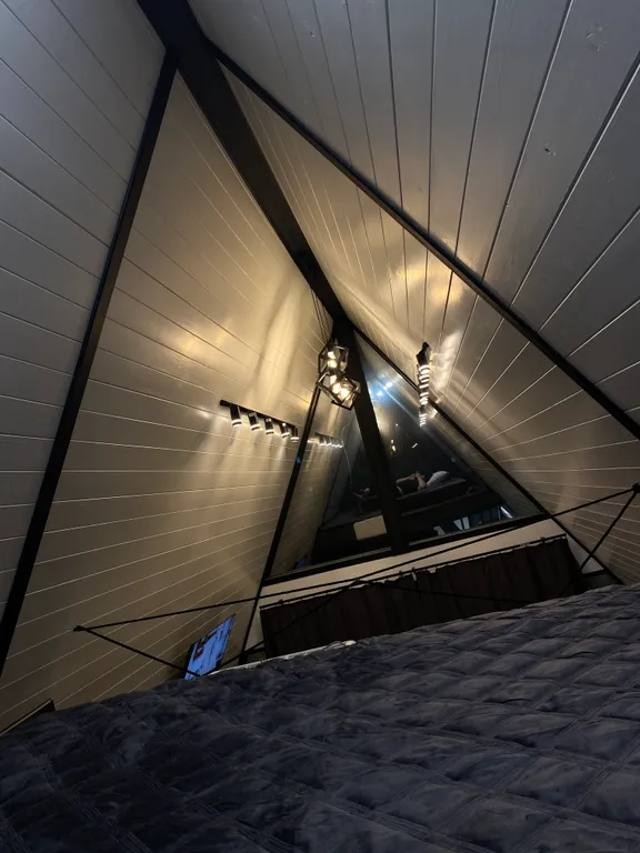 Коттедж Домик A-frame — Шерегеш