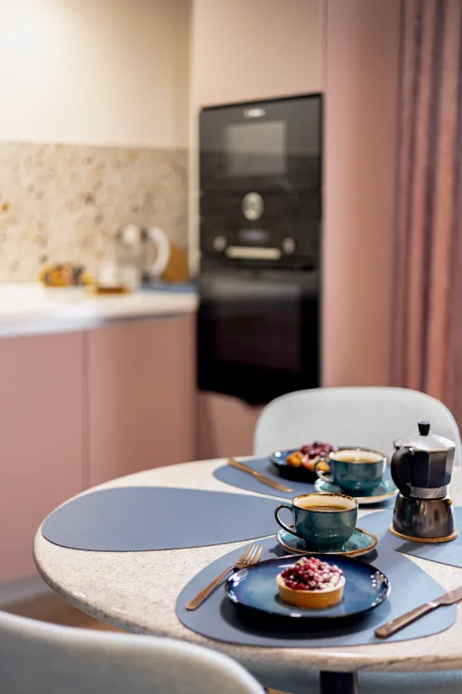 Квартира Дизайнерская квартира в центре города у озера — Калининград