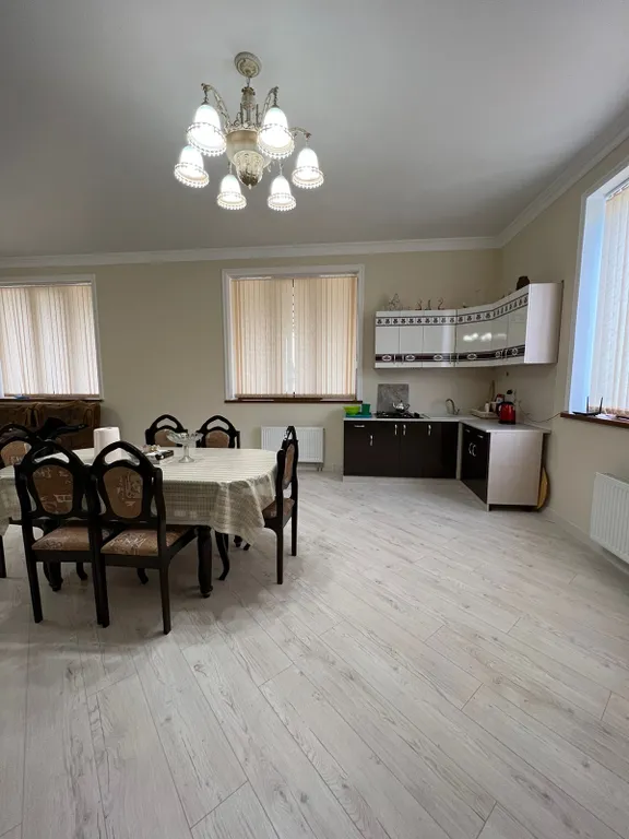 Просторная дача у моря для семейного отдыха