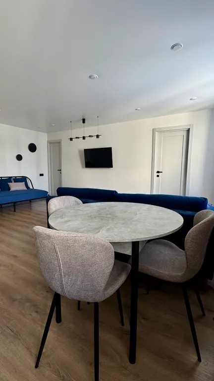 Квартира Стильная 2-комнатная квартира с видом на горы! — Кировск