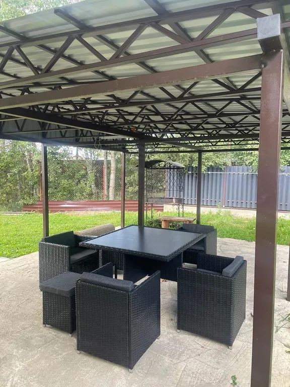 Дом у озера