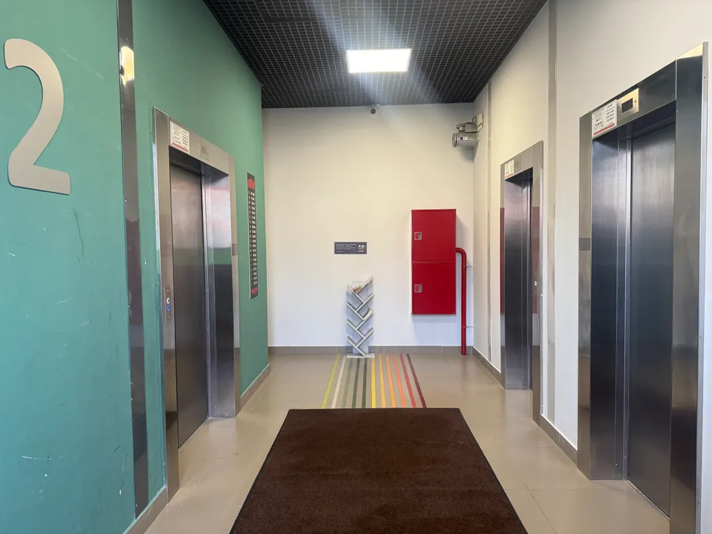 Студия с бесконтактным заселением