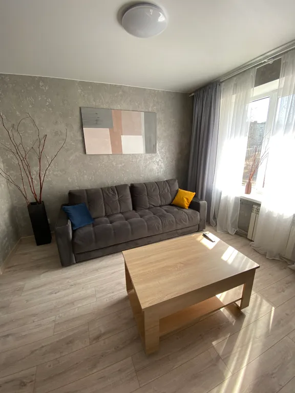 Квартира-студия возле набережной Онежского озера