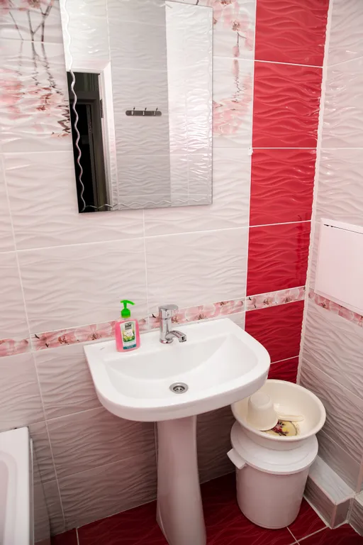 Квартира Квартира Анти-Отель на 3чел. 1комн.кв. 1этаж, код-128 — Махачкала