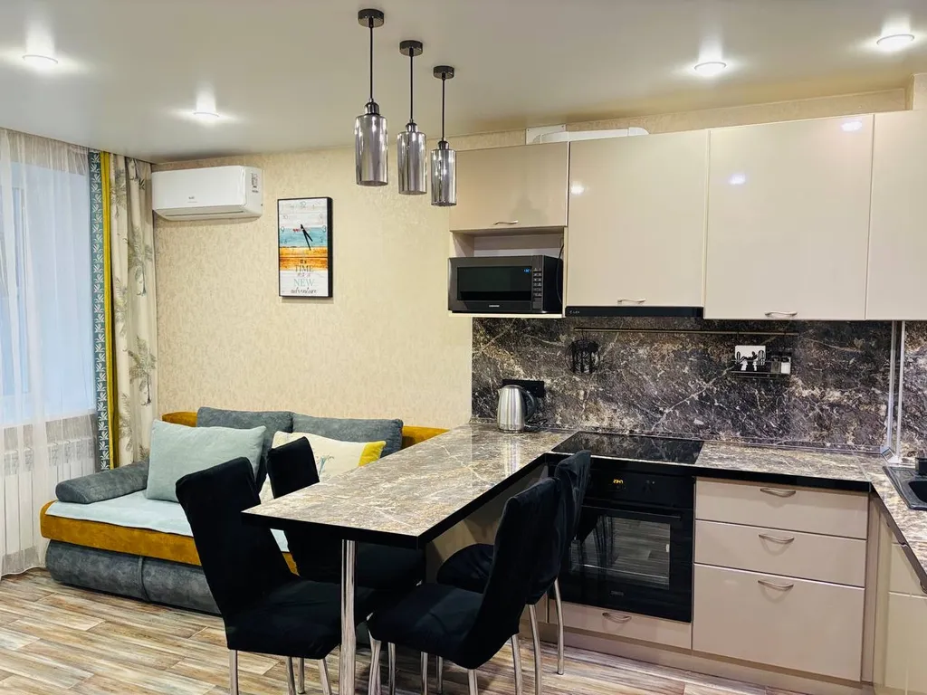 Стильная и просторная квартира в Заводском