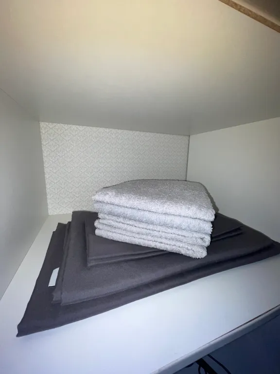 Уютная современная квартира рядом с рекой великая