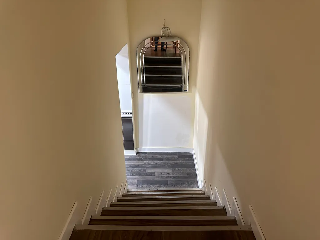 Esmerald suite Apartment