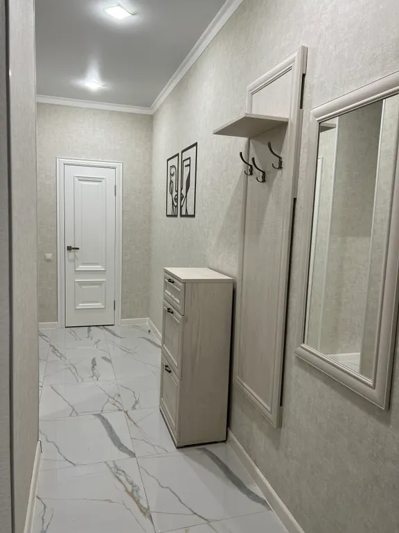 Чистая, уютная квартира, тихий закрытый двор с детской площадкой