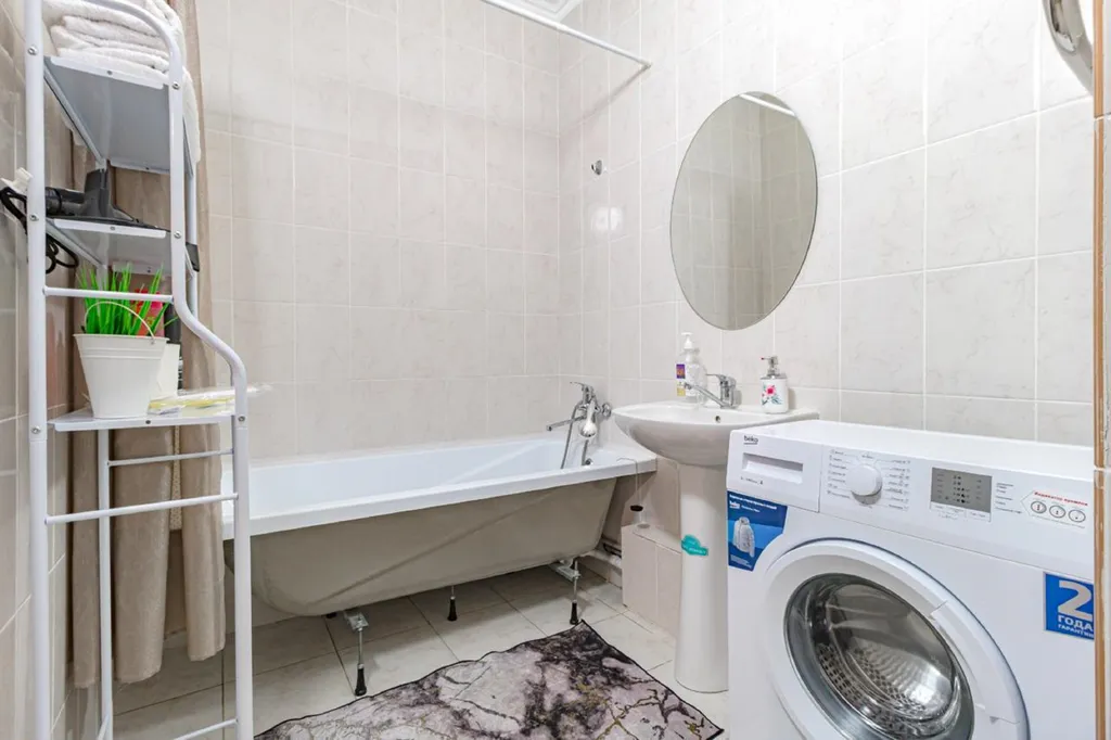 Уютная евро-трехкомнатная квартира в сердце столицы с видом на город