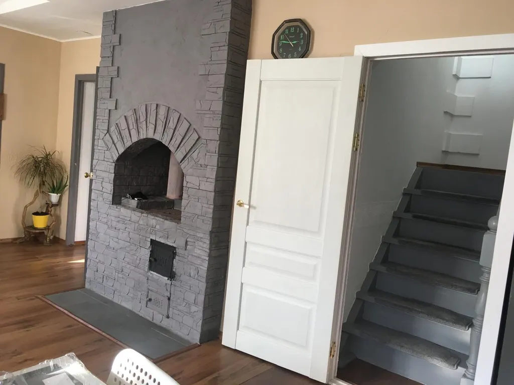 Уютный 2-этажный дом в лесном массиве с бассейном