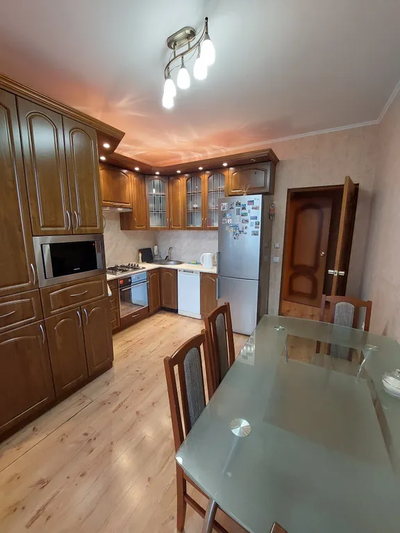 Квартира Трехкомнатная квартира у Фридландских ворот, недалеко от вокзала — Калининград