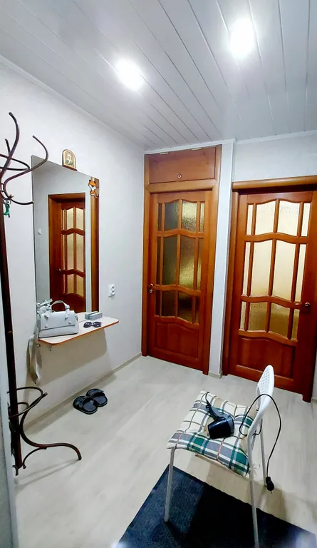 Двухкомнатная квартира в Йошкар-Оле в тихом районе с большой парковкой