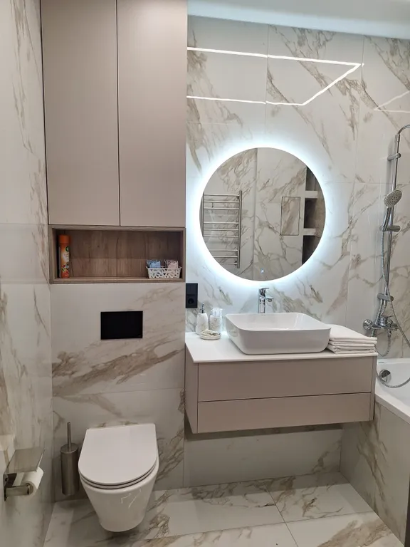 Современная двухкомнатная квартира (евротрешка) в центре города