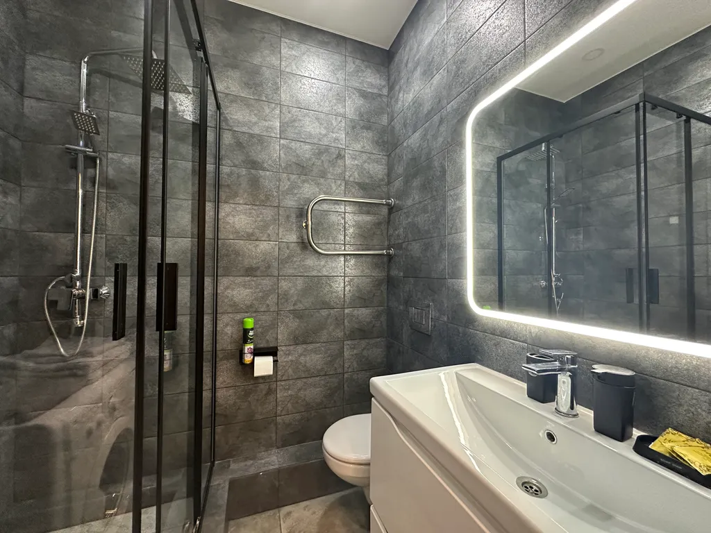 Дизайнерская студия Ls-hi-tech emotion с видом на море 2 этаж