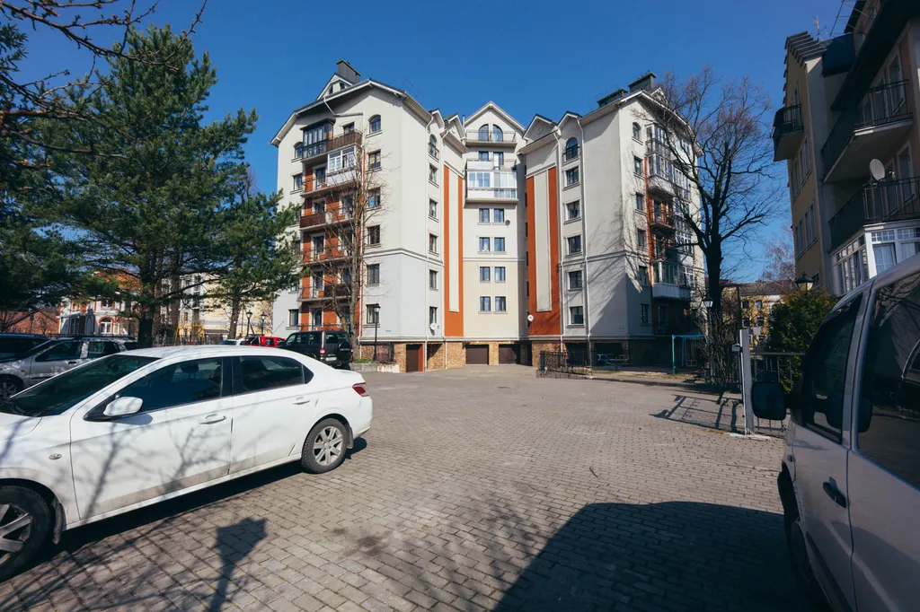 Очаровательная мансарда в центре Пионерского курорта с видом на море