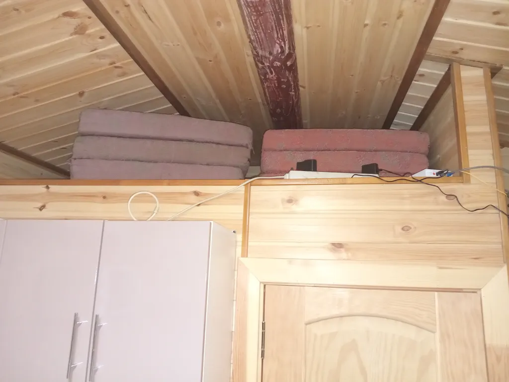 Уютный дом на берегу озера в Мочохе