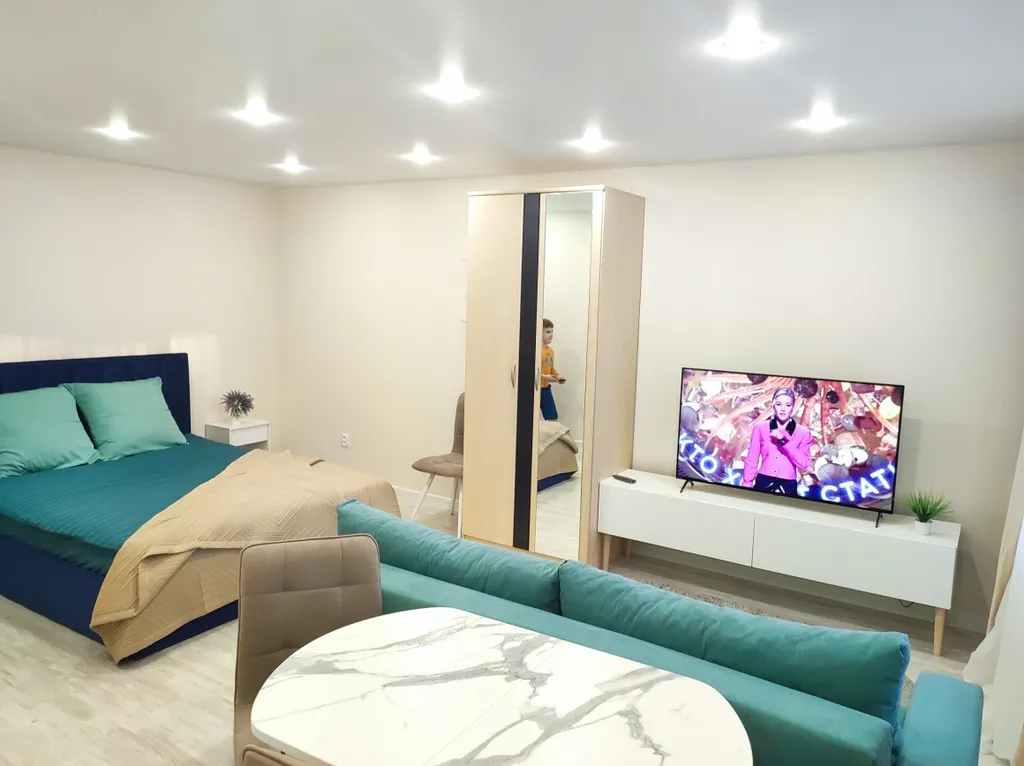 Студия с джакузи