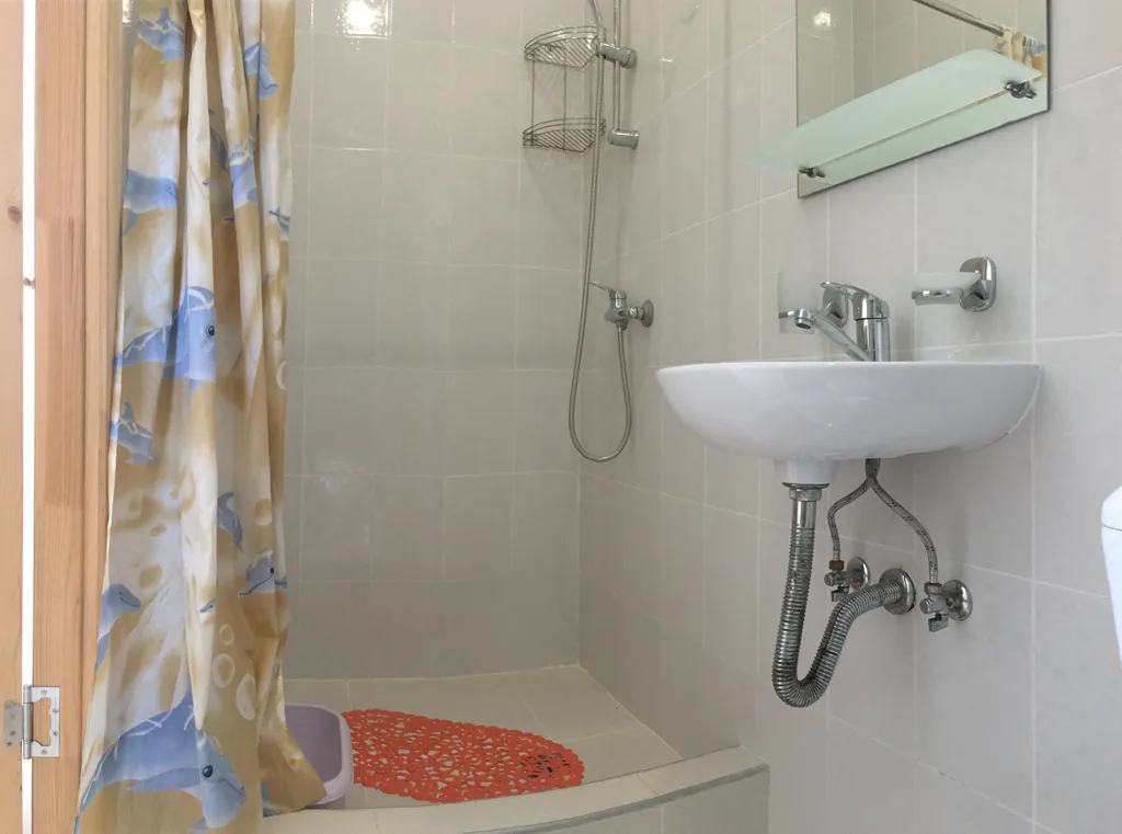 Коттедж Уютный дом только для вас и вашей семьи или друзей — Кучугуры