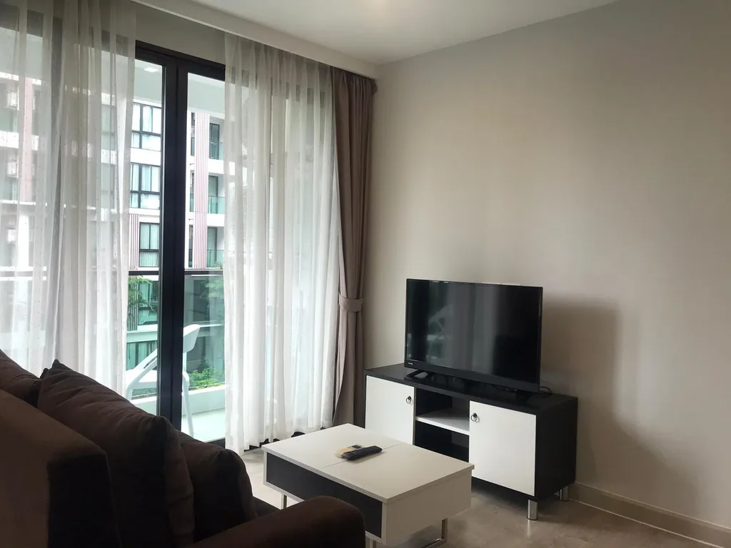 Апартамент для отдыха с детьми в тихом месте на берегу моря