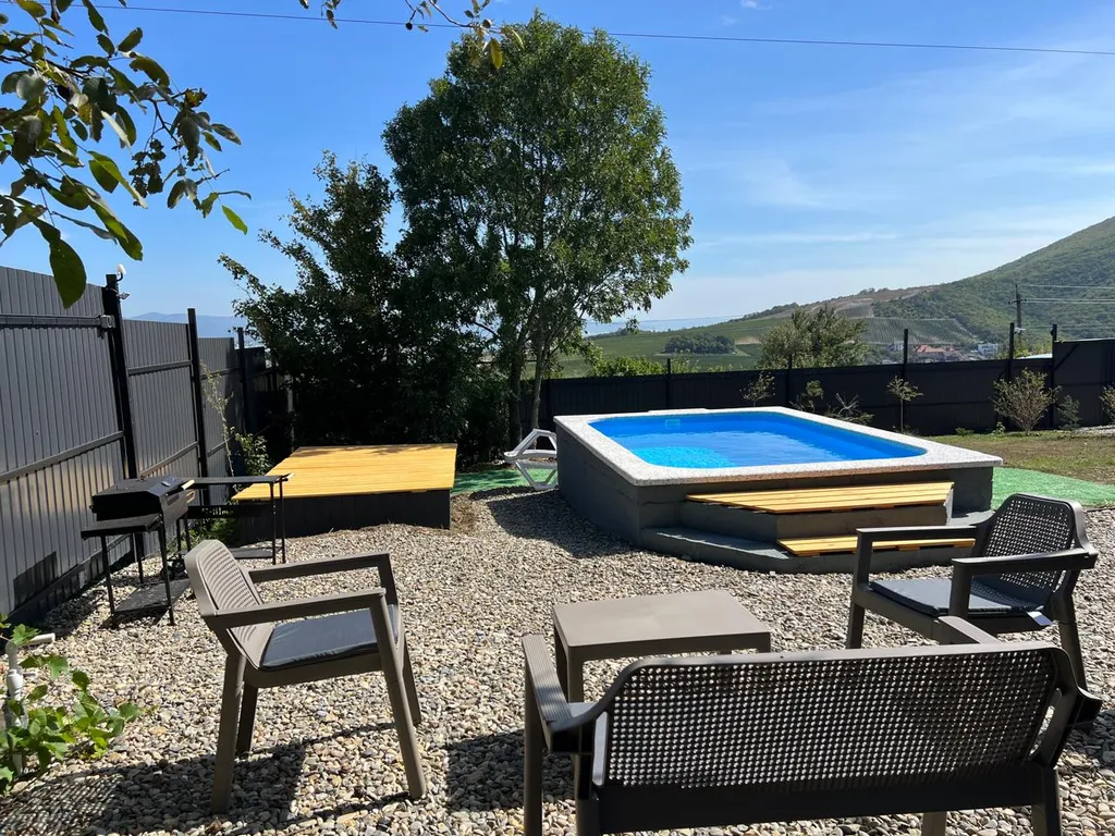 Домик с сауной и теплым бассейном в Новороссийске|ТеремШато