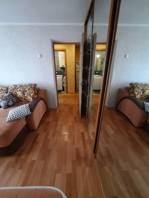 Уютная 2х комнатная квартира в центре города с кондиционером и балконо