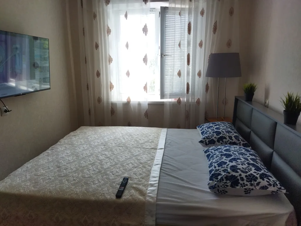 Уютная квартира с прекрасным видом на водохранилище и горы