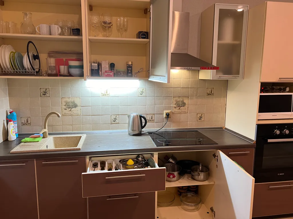 Уютная квартира на высоком этаже с прекрасным видом на реку Кама