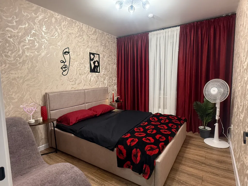 Новая красивая квартира — аренда посуточно в Пермь