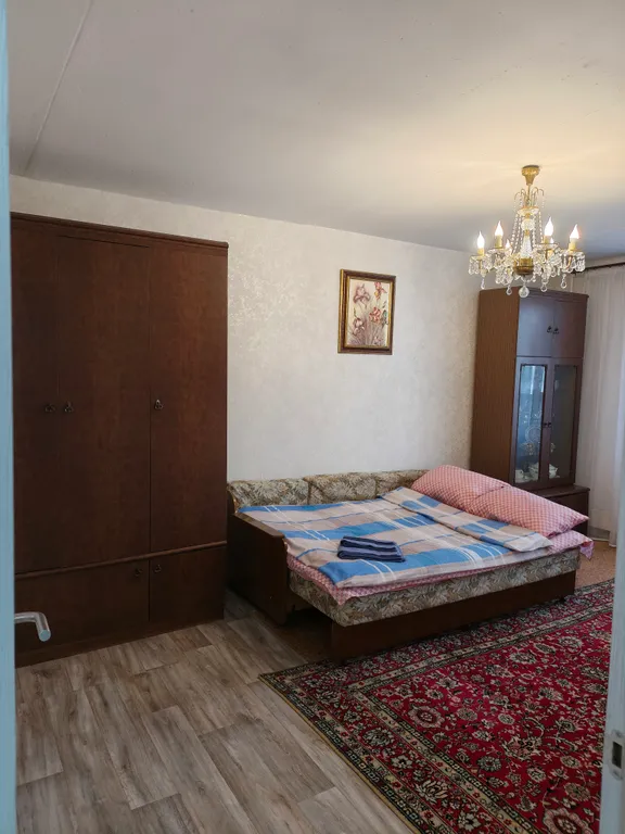 2-комнатная квартира чистая и просторная после ремонта