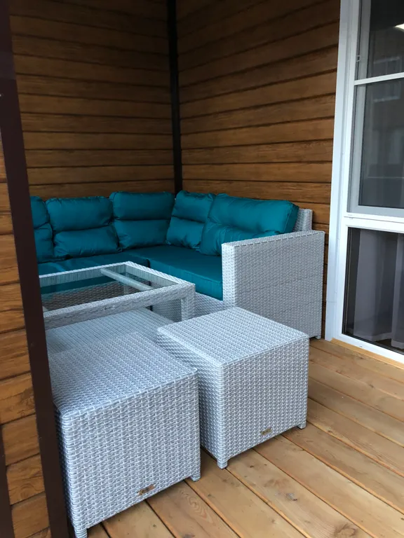 Коттедж с тёплым бассейном