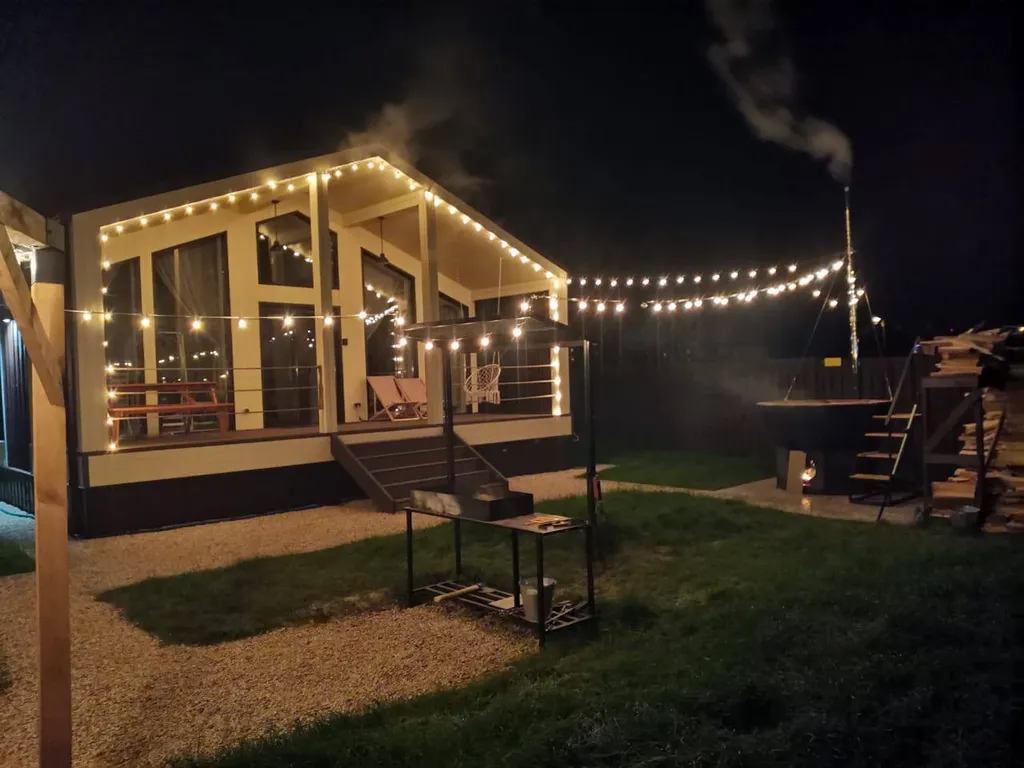 Коттедж Современный дом с Банным Чаном — Семеновское