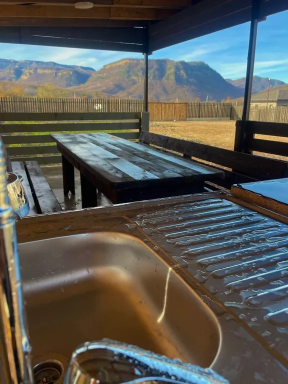 Коттедж «Панорама вершин» с видом на гору Монах