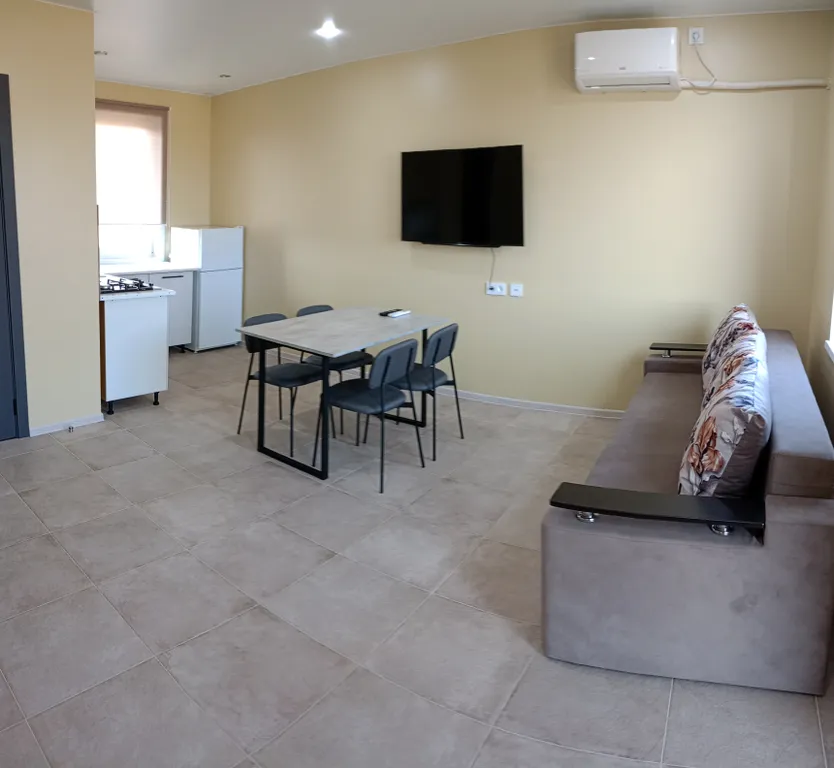 Квартира Комната — аренда посуточно в Оленевка