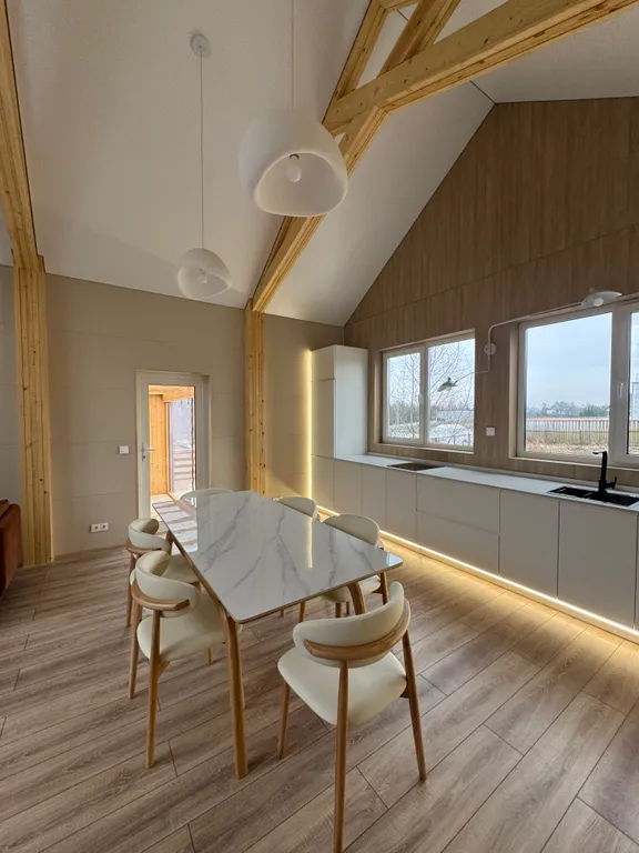 Дом с баней и джакузи