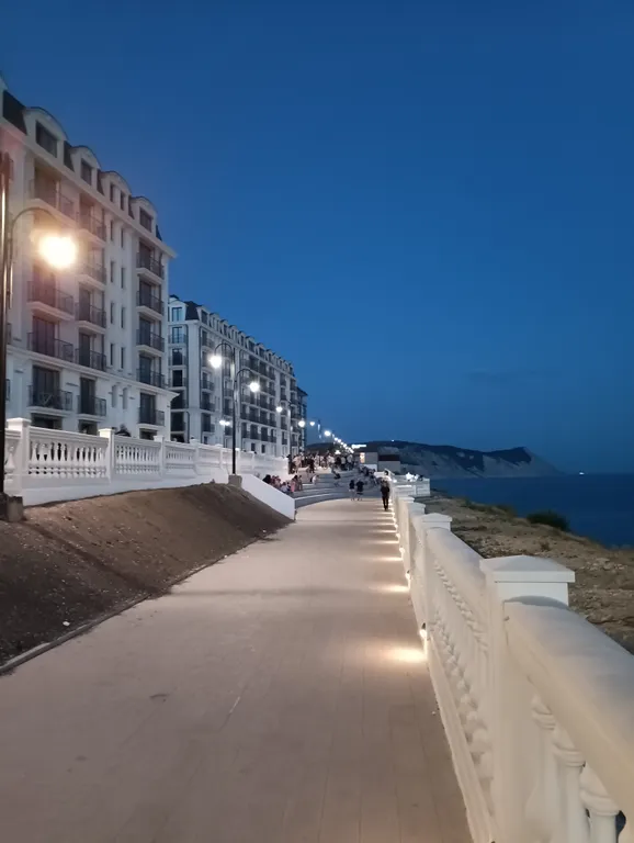 Квартира Квартира УЮТНЫЙ ПРОВАНС У МОРЯ: ВАША ИДЕАЛЬНАЯ ЕВРО-ТРЕШКА В АНАПЕ! — Анапа