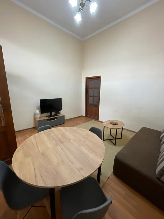 Квартира 2-комнатная Квартира — Сухум