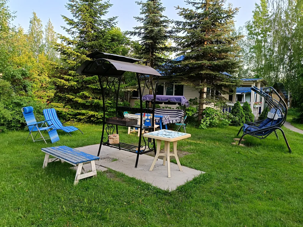 Коттедж Уютный загородный домик среди елок рядом с городом — Янино-1