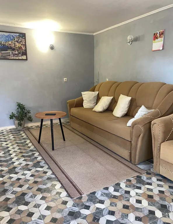 6-комнатный Дом