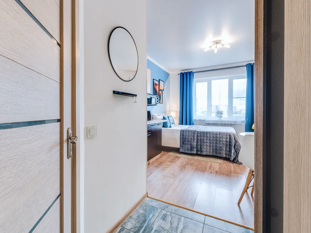 Новая студия, чистый подъезд, свежий ремонт, рядом аэропорт