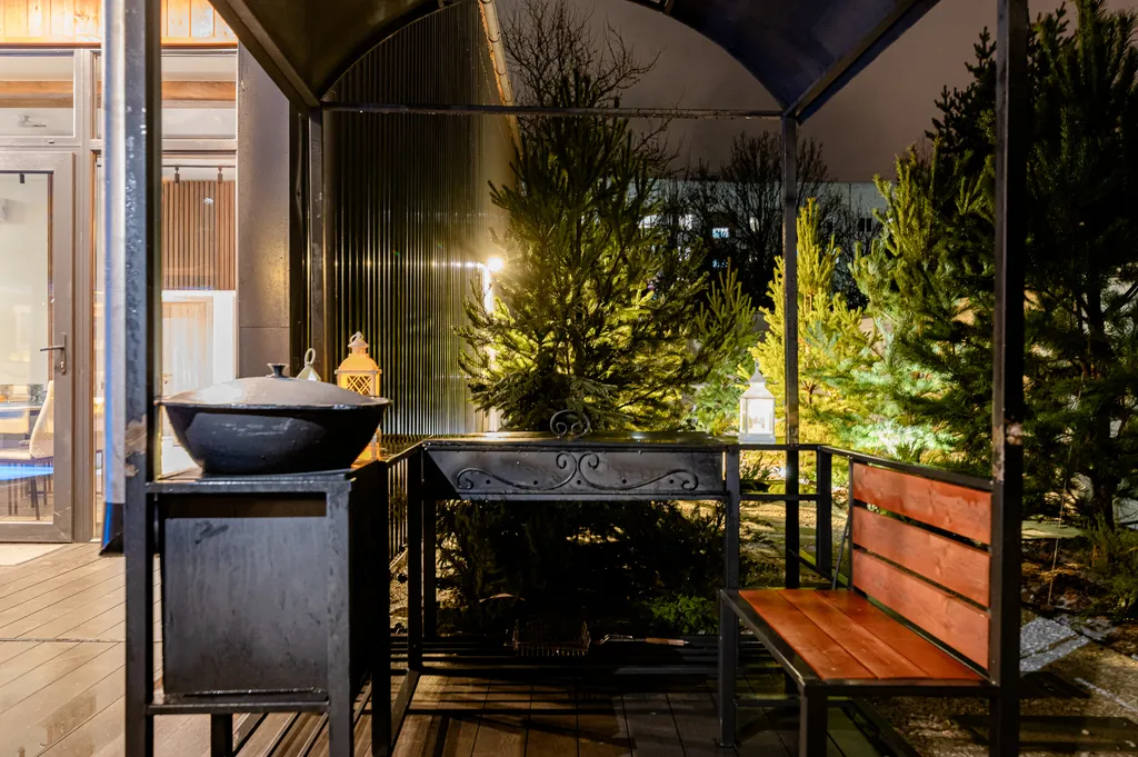 Баня и басейн в Ликино