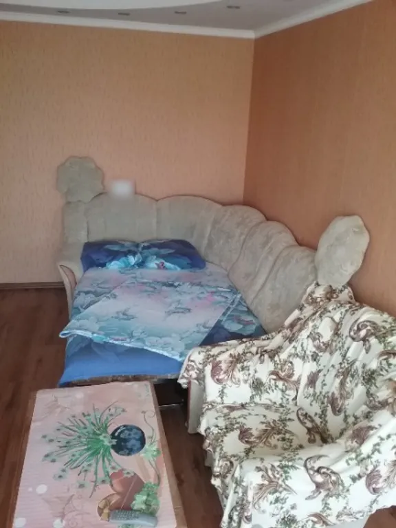 Квартира - студия для семейной пары — аренда посуточно в Мирный